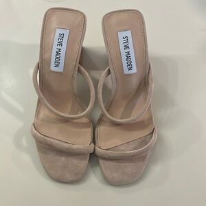 Steve Madden block heel size 4 nude
